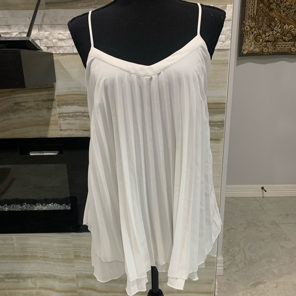 Women’s White ZARA Pleated Blouse Size XS (169)
